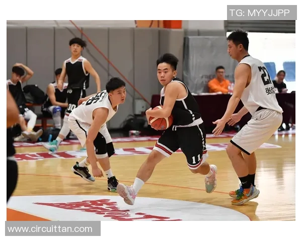 武汉篮球队心理素质强劲夺冠其他球队紧随其后展现潜力