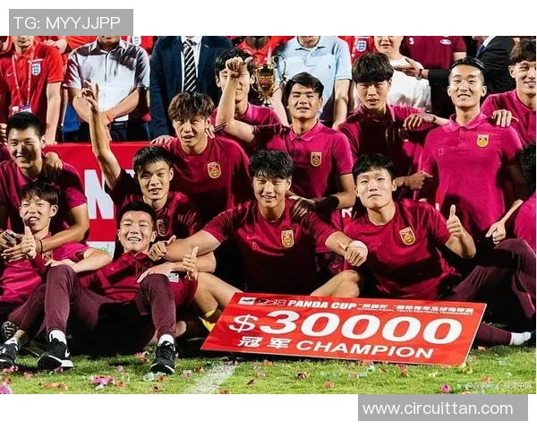 足球明星代言助力品牌形象提升打造全新市场营销策略