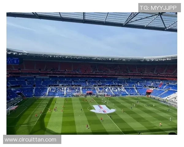 重温安卓足球明星2018的激情与荣耀,畅享虚拟绿茵场的精彩瞬间 重温安卓足球明星2018的激情与荣耀,畅享虚拟绿茵场的精彩瞬间