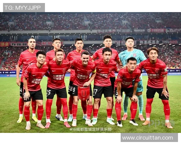 联赛特别报道：成都足球队的逆袭之旅