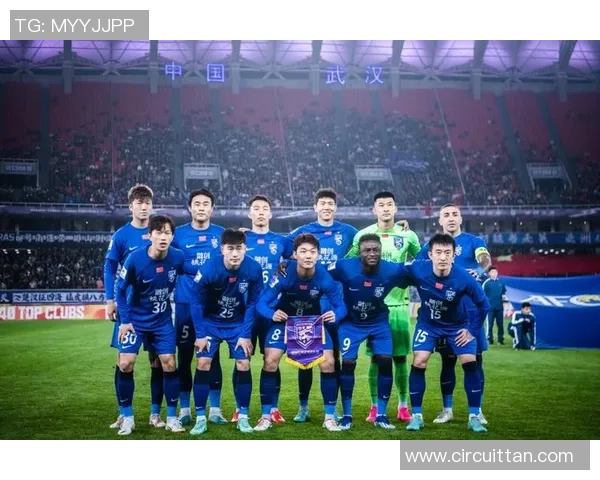 足球巨献：探秘武汉足球队的意识